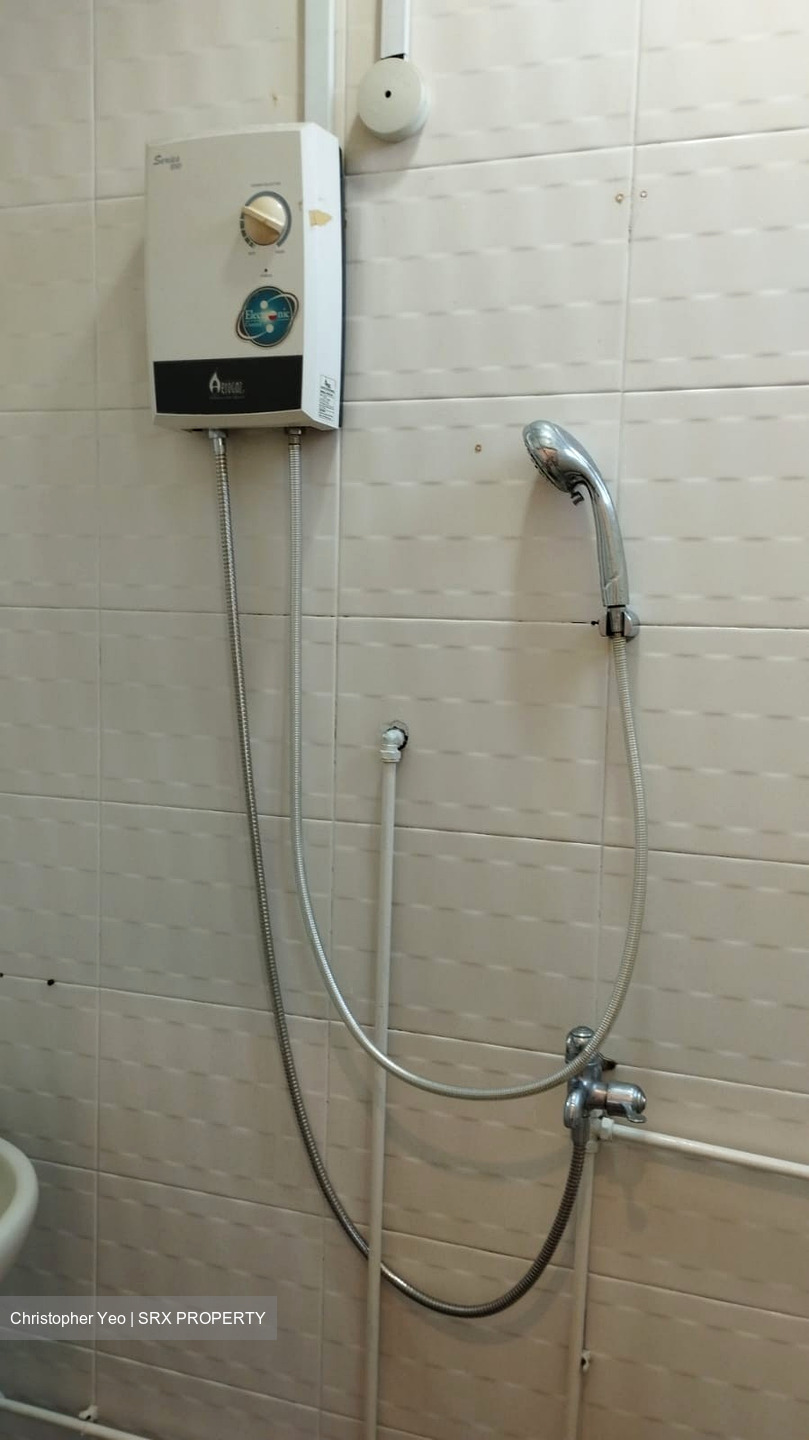 Elizabeth Tower (D9), Apartment #613907311